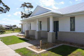 Seafoam, Cowes, New Home, Fast NBN WIFI